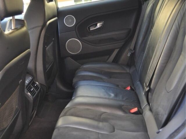 Серый Ленд Ровер Эвок, объемом двигателя 2 л и пробегом 250 тыс. км за 15500 $, фото 4 на Automoto.ua