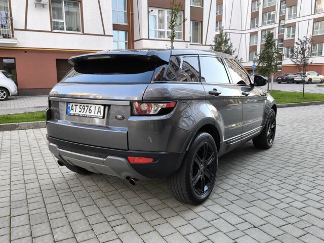 Ленд Ровер Эвок 2015 в Ивано-Франковске на Automoto.ua Серый Ленд Ровер Эвок, объемом двигателя 2 л и пробегом 178 тыс. км за 15350 $, фото 2 на Automoto.ua