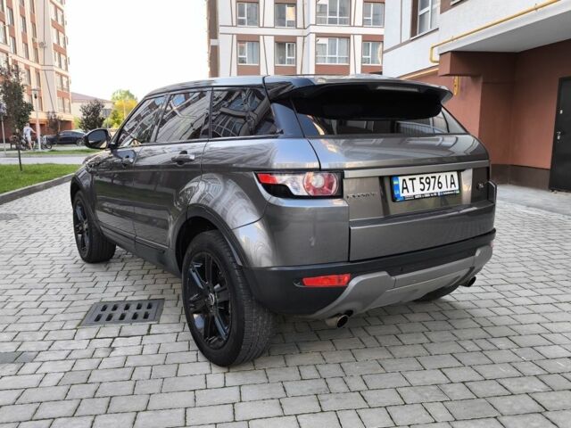 Ленд Ровер Эвок 2015 в Ивано-Франковске на Automoto.ua Серый Ленд Ровер Эвок, объемом двигателя 2 л и пробегом 178 тыс. км за 15350 $, фото 1 на Automoto.ua