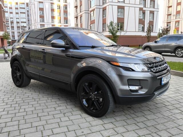 Ленд Ровер Эвок 2015 в Ивано-Франковске на Automoto.ua Серый Ленд Ровер Эвок, объемом двигателя 2 л и пробегом 178 тыс. км за 15350 $, фото 3 на Automoto.ua