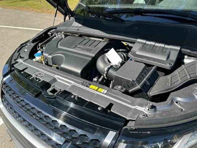 Серый Ленд Ровер Эвок, объемом двигателя 2 л и пробегом 138 тыс. км за 18500 $, фото 9 на Automoto.ua