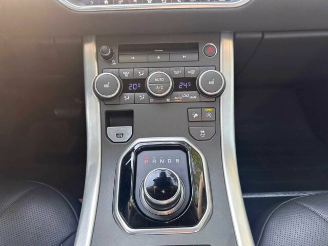 Серый Ленд Ровер Эвок, объемом двигателя 2 л и пробегом 76 тыс. км за 16800 $, фото 9 на Automoto.ua