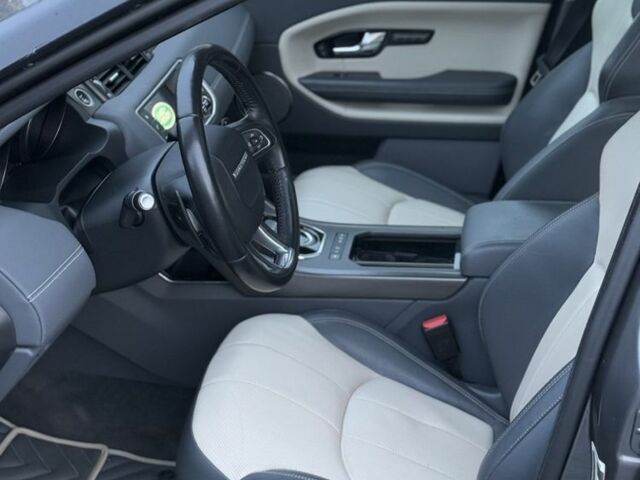 Сірий Ленд Ровер Евок, об'ємом двигуна 2 л та пробігом 67 тис. км за 25000 $, фото 5 на Automoto.ua