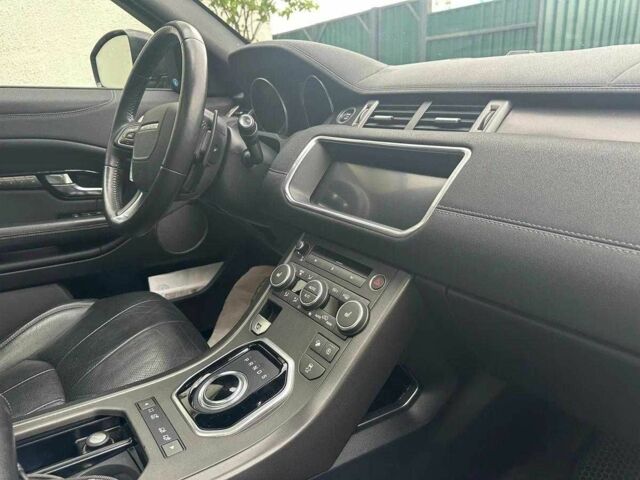 Серый Ленд Ровер Эвок, объемом двигателя 2 л и пробегом 138 тыс. км за 18500 $, фото 6 на Automoto.ua