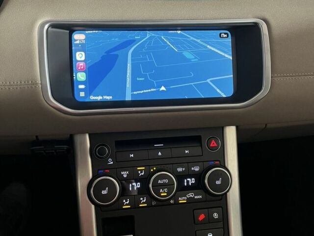 Серый Ленд Ровер Эвок, объемом двигателя 2 л и пробегом 59 тыс. км за 30000 $, фото 11 на Automoto.ua