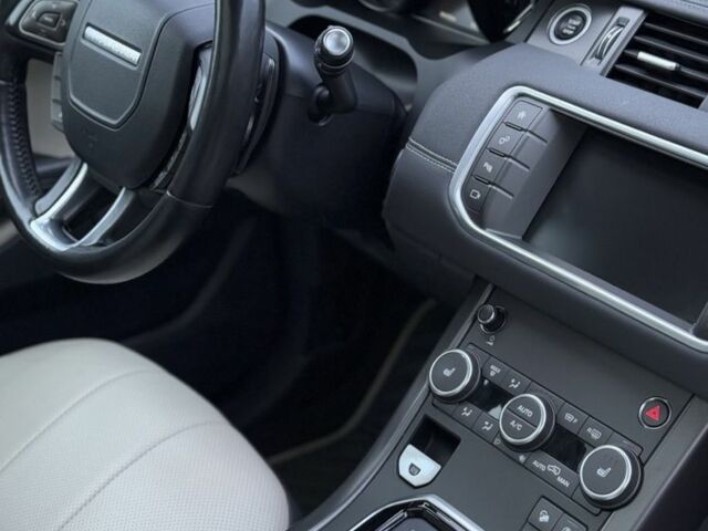 Сірий Ленд Ровер Евок, об'ємом двигуна 2 л та пробігом 67 тис. км за 25000 $, фото 2 на Automoto.ua