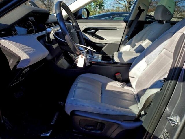 Сірий Ленд Ровер Евок, об'ємом двигуна 2 л та пробігом 67 тис. км за 18999 $, фото 5 на Automoto.ua