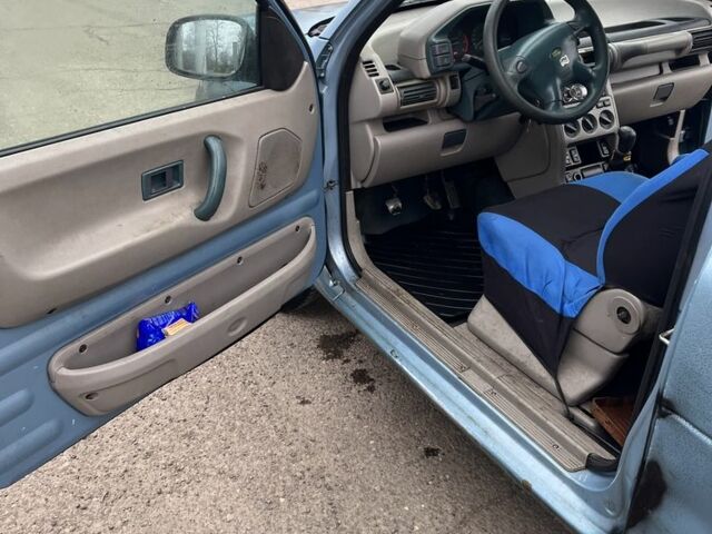 Синій Ленд Ровер Евок, об'ємом двигуна 2 л та пробігом 300 тис. км за 2400 $, фото 12 на Automoto.ua