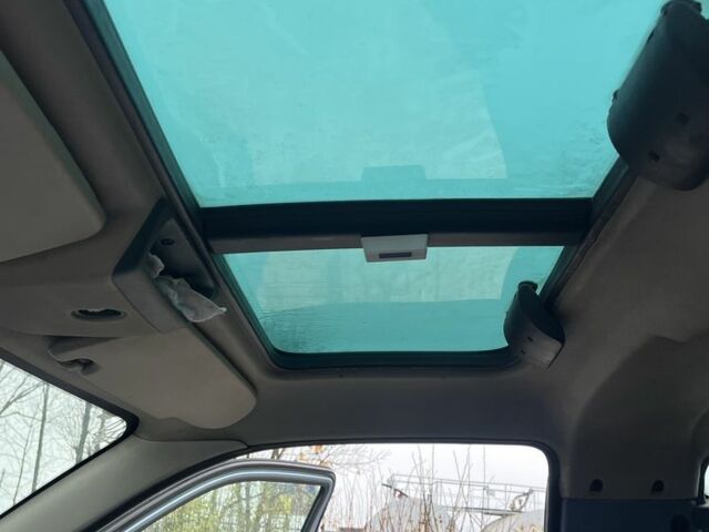 Синій Ленд Ровер Евок, об'ємом двигуна 2 л та пробігом 300 тис. км за 2400 $, фото 13 на Automoto.ua