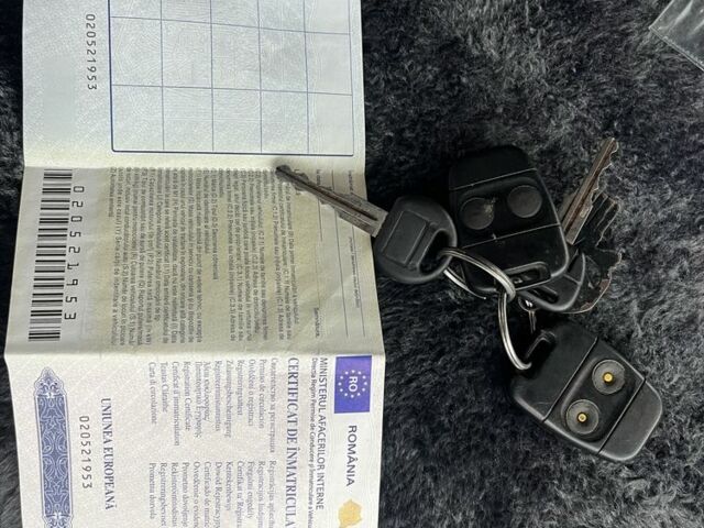 Синій Ленд Ровер Евок, об'ємом двигуна 2 л та пробігом 300 тис. км за 2400 $, фото 18 на Automoto.ua