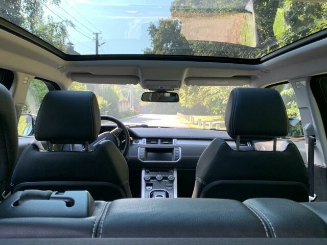 Помаранчевий Ленд Ровер Евок, об'ємом двигуна 2.2 л та пробігом 90 тис. км за 19900 $, фото 7 на Automoto.ua