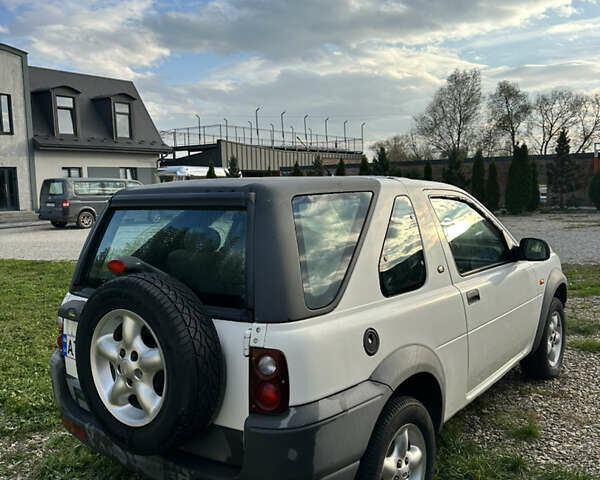 Ленд Ровер Фрилендер 1999 в Коломые на Automoto.ua Белый Ленд Ровер Фрилендер, объемом двигателя 1.8 л и пробегом 287 тыс. км за 3350 $, фото 3 на Automoto.ua