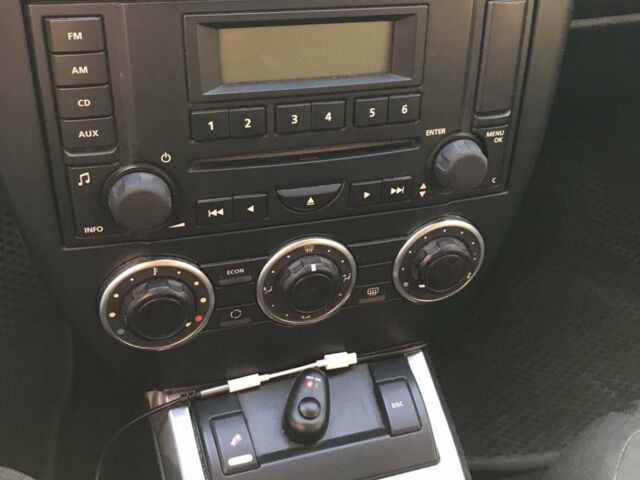 Білий Ленд Ровер Freelander, об'ємом двигуна 2.2 л та пробігом 172 тис. км за 8200 $, фото 6 на Automoto.ua