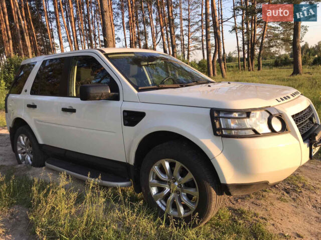 Білий Ленд Ровер Freelander, об'ємом двигуна 2.2 л та пробігом 172 тис. км за 8200 $, фото 5 на Automoto.ua