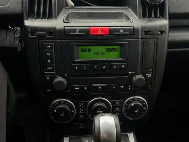 Ленд Ровер Фрилендер 2008 в Ровно на Automoto.ua Белый Ленд Ровер Фрилендер, объемом двигателя 2.2 л и пробегом 340 тыс. км за 4900 $, фото 16 на Automoto.ua