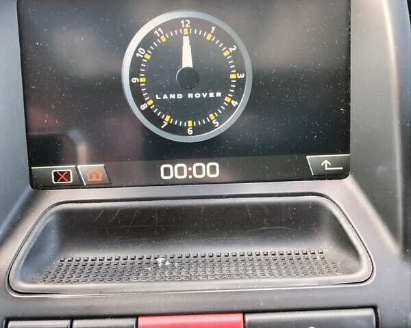 Білий Ленд Ровер Freelander, об'ємом двигуна 2.18 л та пробігом 300 тис. км за 9999 $, фото 36 на Automoto.ua