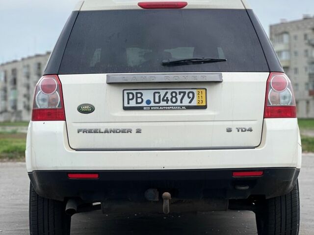 Ленд Ровер Фрилендер 2008 в Ровно на Automoto.ua Белый Ленд Ровер Фрилендер, объемом двигателя 2.2 л и пробегом 340 тыс. км за 4900 $, фото 6 на Automoto.ua