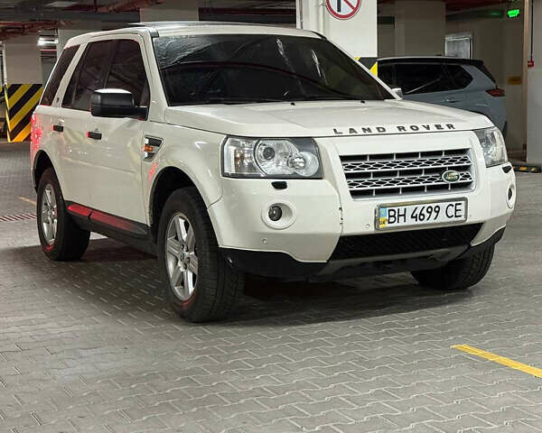 Ленд Ровер Фрилендер 2008 в Одессе на Automoto.ua Белый Ленд Ровер Фрилендер, объемом двигателя 3.2 л и пробегом 161 тыс. км за 8800 $, фото 2 на Automoto.ua