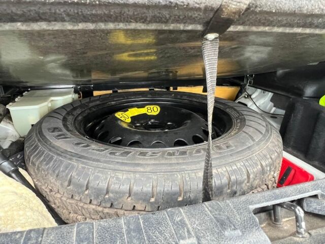 Ленд Ровер Фрилендер 2008 в Ровно на Automoto.ua Белый Ленд Ровер Фрилендер, объемом двигателя 2.2 л и пробегом 340 тыс. км за 4900 $, фото 9 на Automoto.ua