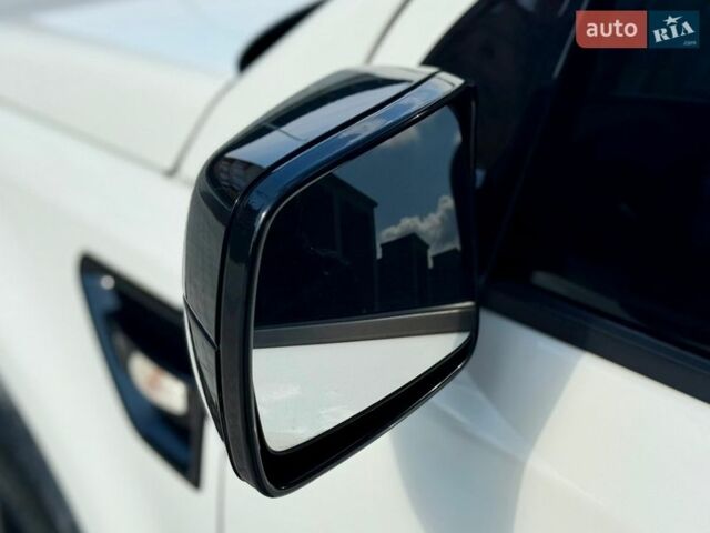 Белый Ленд Ровер Фрилендер, объемом двигателя 2.18 л и пробегом 190 тыс. км за 11300 $, фото 51 на Automoto.ua