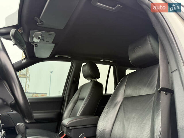 Белый Ленд Ровер Фрилендер, объемом двигателя 2.2 л и пробегом 190 тыс. км за 11500 $, фото 53 на Automoto.ua