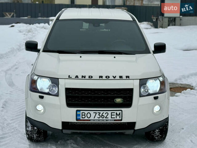 Белый Ленд Ровер Фрилендер, объемом двигателя 2.2 л и пробегом 190 тыс. км за 11500 $, фото 14 на Automoto.ua