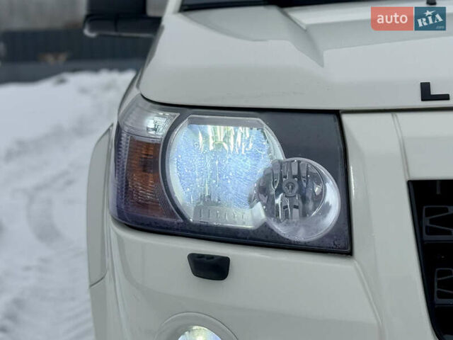 Белый Ленд Ровер Фрилендер, объемом двигателя 2.2 л и пробегом 190 тыс. км за 11500 $, фото 36 на Automoto.ua