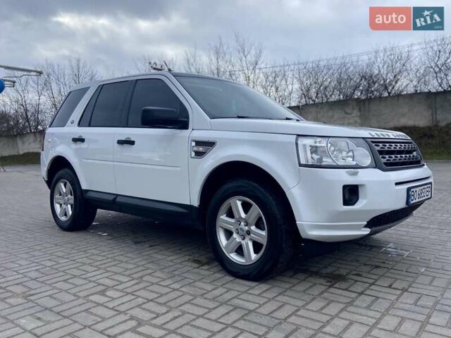 Білий Ленд Ровер Freelander, об'ємом двигуна 2.2 л та пробігом 240 тис. км за 12500 $, фото 12 на Automoto.ua