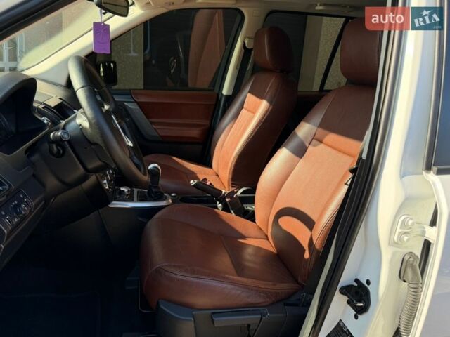 Белый Ленд Ровер Фрилендер, объемом двигателя 2.18 л и пробегом 279 тыс. км за 9699 $, фото 18 на Automoto.ua