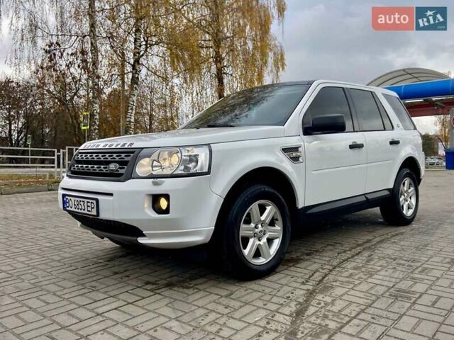 Білий Ленд Ровер Freelander, об'ємом двигуна 2.2 л та пробігом 240 тис. км за 12500 $, фото 7 на Automoto.ua
