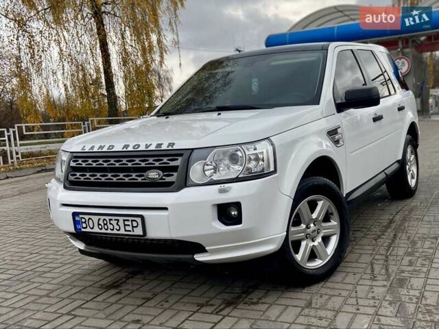 Білий Ленд Ровер Freelander, об'ємом двигуна 2.2 л та пробігом 240 тис. км за 12500 $, фото 4 на Automoto.ua