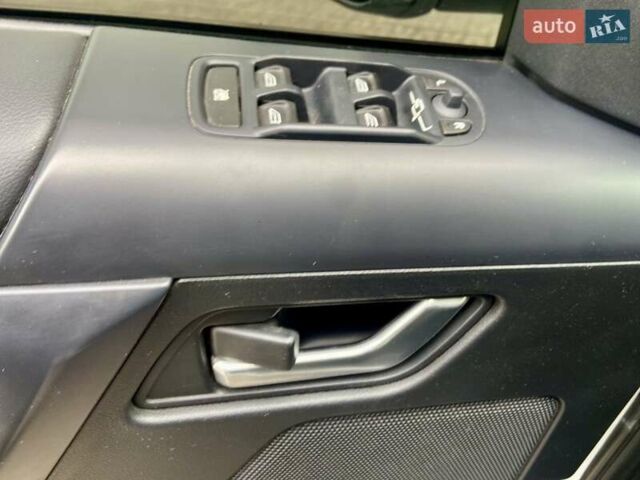 Білий Ленд Ровер Freelander, об'ємом двигуна 2.2 л та пробігом 240 тис. км за 12500 $, фото 36 на Automoto.ua