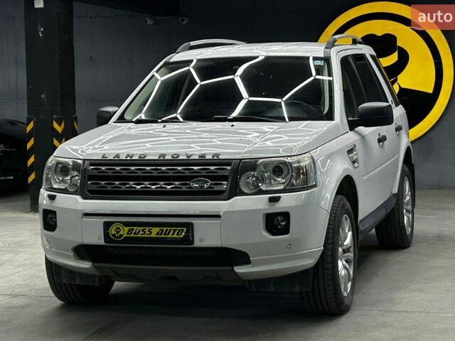 Білий Ленд Ровер Freelander, об'ємом двигуна 2.18 л та пробігом 207 тис. км за 11300 $, фото 4 на Automoto.ua
