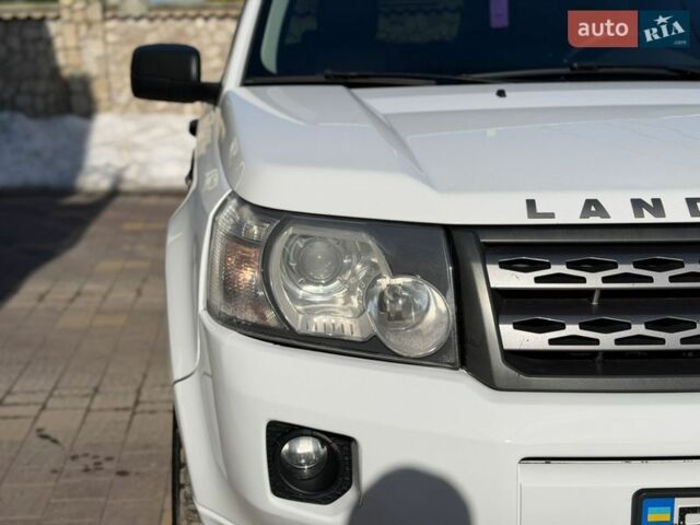 Белый Ленд Ровер Фрилендер, объемом двигателя 2.18 л и пробегом 279 тыс. км за 9699 $, фото 10 на Automoto.ua