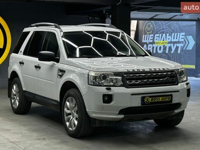 Білий Ленд Ровер Freelander, об'ємом двигуна 2.18 л та пробігом 207 тис. км за 11300 $, фото 2 на Automoto.ua