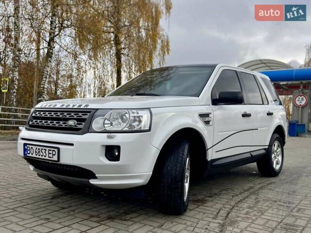 Білий Ленд Ровер Freelander, об'ємом двигуна 2.2 л та пробігом 240 тис. км за 12500 $, фото 2 на Automoto.ua