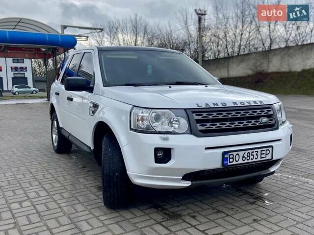 Білий Ленд Ровер Freelander, об'ємом двигуна 2.2 л та пробігом 240 тис. км за 12500 $, фото 5 на Automoto.ua