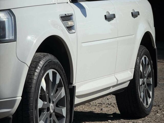 Білий Ленд Ровер Freelander, об'ємом двигуна 0 л та пробігом 175 тис. км за 12500 $, фото 11 на Automoto.ua