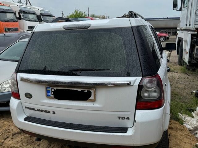 Білий Ленд Ровер Freelander, об'ємом двигуна 2.2 л та пробігом 240 тис. км за 6500 $, фото 3 на Automoto.ua