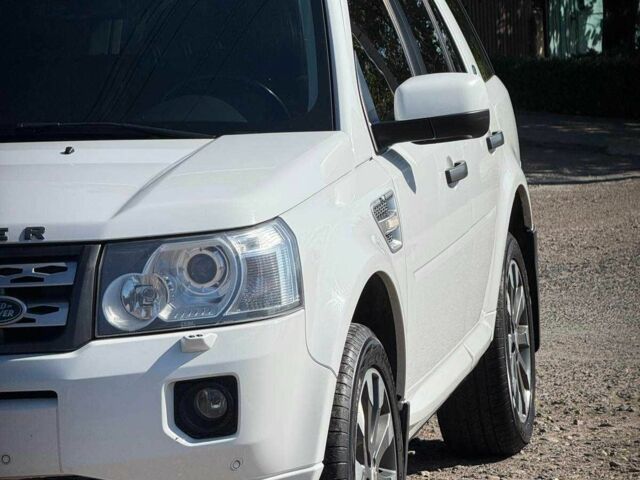Білий Ленд Ровер Freelander, об'ємом двигуна 0 л та пробігом 175 тис. км за 11999 $, фото 16 на Automoto.ua