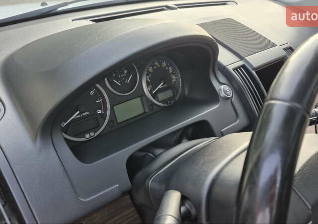 Білий Ленд Ровер Freelander, об'ємом двигуна 3.19 л та пробігом 128 тис. км за 11300 $, фото 15 на Automoto.ua