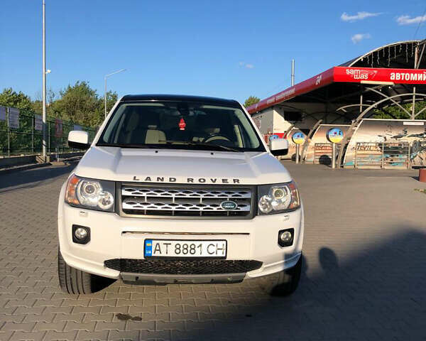 Білий Ленд Ровер Freelander, об'ємом двигуна 3.2 л та пробігом 154 тис. км за 13700 $, фото 11 на Automoto.ua