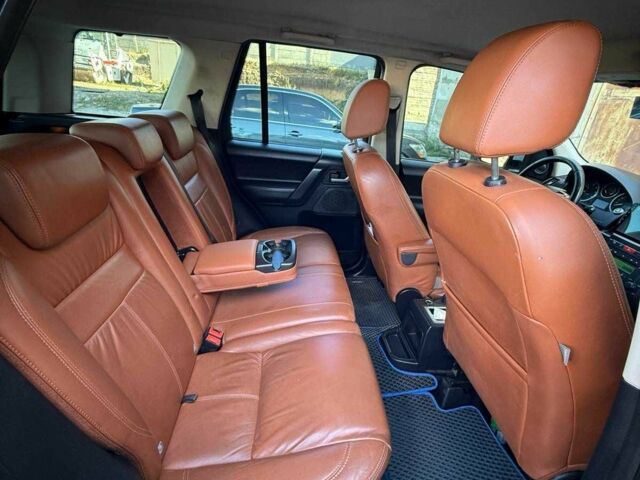 Білий Ленд Ровер Freelander, об'ємом двигуна 0 л та пробігом 175 тис. км за 14900 $, фото 7 на Automoto.ua