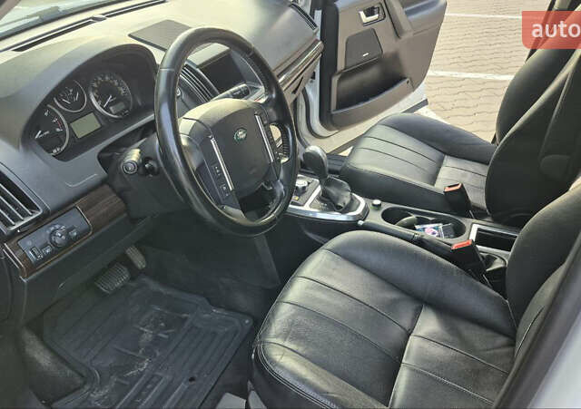 Білий Ленд Ровер Freelander, об'ємом двигуна 3.19 л та пробігом 128 тис. км за 11300 $, фото 12 на Automoto.ua