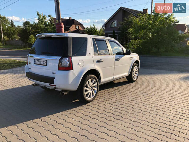 Білий Ленд Ровер Freelander, об'ємом двигуна 3.2 л та пробігом 154 тис. км за 13700 $, фото 10 на Automoto.ua