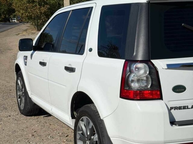 Білий Ленд Ровер Freelander, об'ємом двигуна 0 л та пробігом 175 тис. км за 14900 $, фото 12 на Automoto.ua