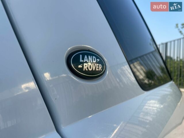 Білий Ленд Ровер Freelander, об'ємом двигуна 2.18 л та пробігом 350 тис. км за 11000 $, фото 32 на Automoto.ua
