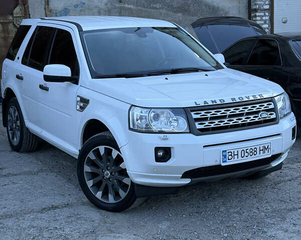 Білий Ленд Ровер Freelander, об'ємом двигуна 2.18 л та пробігом 170 тис. км за 12999 $, фото 5 на Automoto.ua
