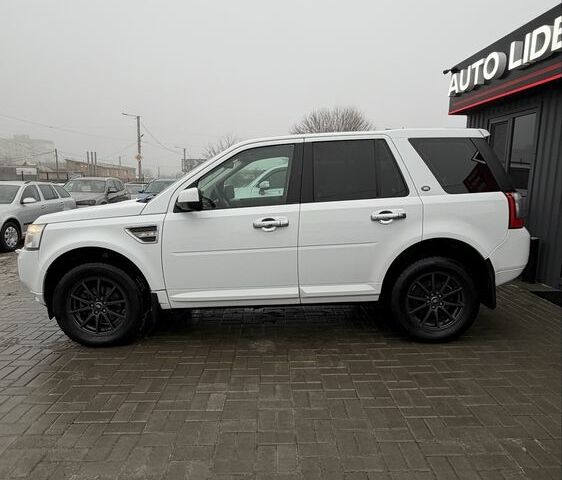 Белый Ленд Ровер Фрилендер, объемом двигателя 2.2 л и пробегом 297 тыс. км за 11000 $, фото 7 на Automoto.ua