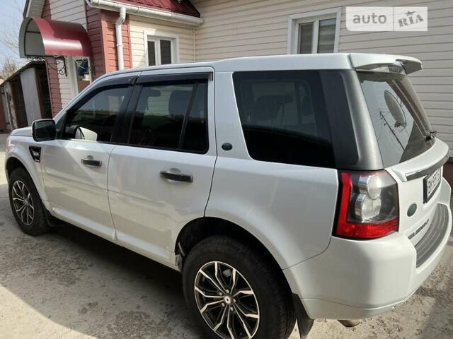 Білий Ленд Ровер Freelander, об'ємом двигуна 2.18 л та пробігом 232 тис. км за 13400 $, фото 10 на Automoto.ua